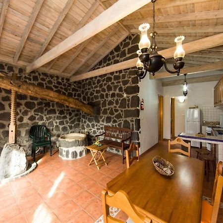 הוילה Santa Luzia  Holiday House, Santa Luzia, Pico, Azores מראה חיצוני תמונה